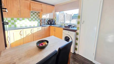3 bedroom Semi-detached house for sale in Northfield Road, Ruskington, NG34