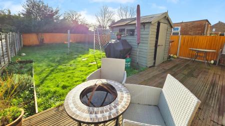 3 bedroom Semi-detached house for sale in Northfield Road, Ruskington, NG34