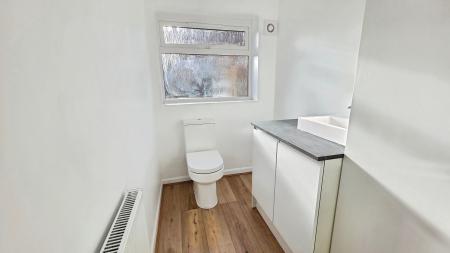 4 bedroom Detached bungalow for sale in Castle Terrace Road, Sleaford, NG34