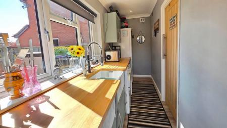 4 bedroom Detached house for sale in Tomlinson Way, Ruskington, NG34