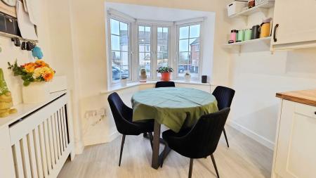 4 bedroom Semi-detached house for sale in The Sidings, Cranwell, NG34