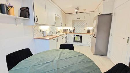 4 bedroom Semi-detached house for sale in The Sidings, Cranwell, NG34