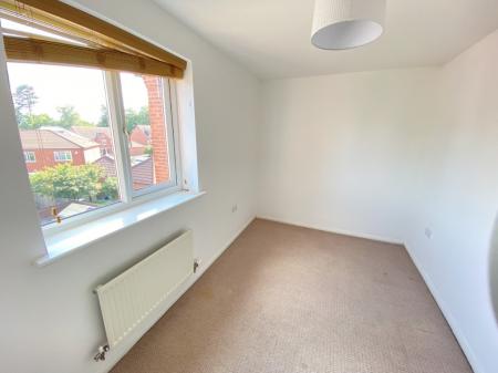 2 bedroom Maisonette to let in Pentland Drive, Greylees, Sleaford, NG34