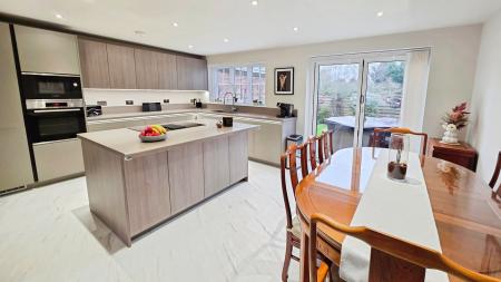 4 bedroom Detached house for sale in The Gardens, Anwick, NG34