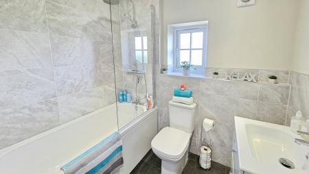 4 bedroom Detached house for sale in The Gardens, Anwick, NG34