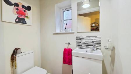 4 bedroom Detached house for sale in The Gardens, Anwick, NG34