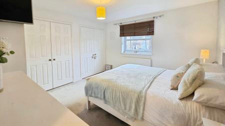 4 bedroom Detached house for sale in Sheldrake Road, Sleaford, NG34