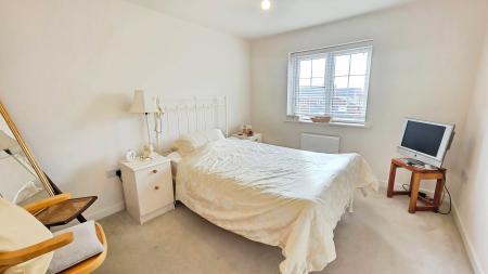 4 bedroom Semi-detached house for sale in Nassington Way, Sleaford, NG34