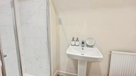 4 bedroom Semi-detached house for sale in Nassington Way, Sleaford, NG34