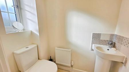 4 bedroom Semi-detached house for sale in Nassington Way, Sleaford, NG34