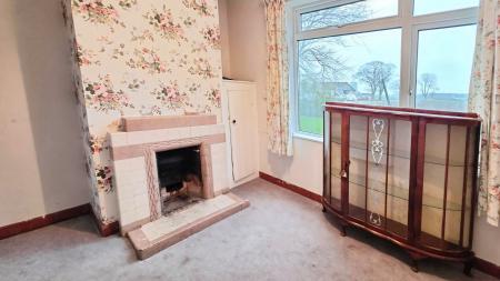 2 bedroom Detached house for sale in Roxholm, Leasingham, NG34