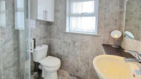 2 bedroom Semi-detached house for sale in Elmgarth, Sleaford, NG34