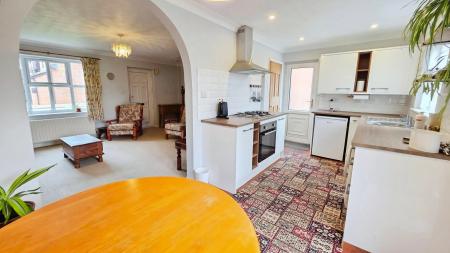 2 bedroom Semi-detached house for sale in Elmgarth, Sleaford, NG34