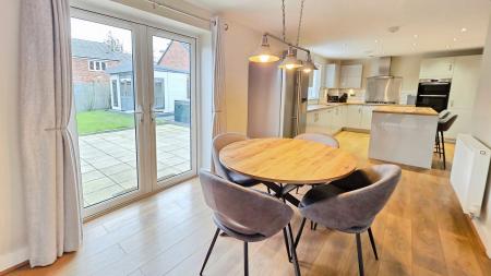 4 bedroom Detached house for sale in Glengarry Way, Greylees, Sleaford, NG34