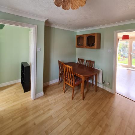 2 bedroom Semi-detached house to let in Bellview Road, Ruskington, NG34