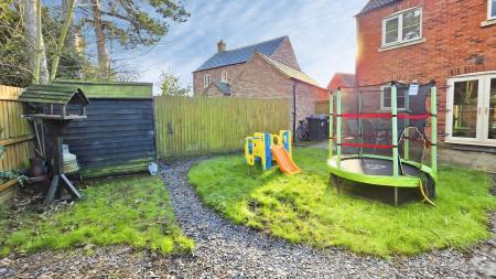 3 bedroom Semi-detached house for sale in Pell Close, Sleaford, NG34