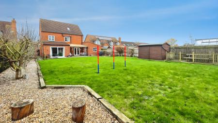 5 bedroom Detached house for sale in Blasson Way, Billingborough, NG34