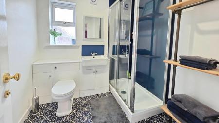 5 bedroom Detached house for sale in Blasson Way, Billingborough, NG34