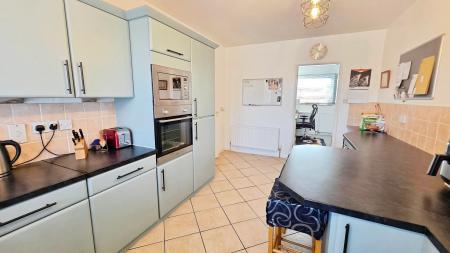 3 bedroom Detached house for sale in King Street, Billinghay, LN4
