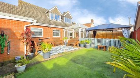 3 bedroom Detached house for sale in King Street, Billinghay, LN4