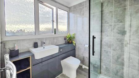 3 bedroom Detached house for sale in King Street, Billinghay, LN4