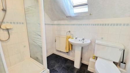 3 bedroom Semi-detached house for sale in Redwood Avenue, Southfields, Sleaford, NG34