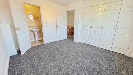 4 bedroom Detached house for sale in Orchard Close, Great Hale, NG34