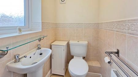 4 bedroom Detached house for sale in Orchard Close, Great Hale, NG34