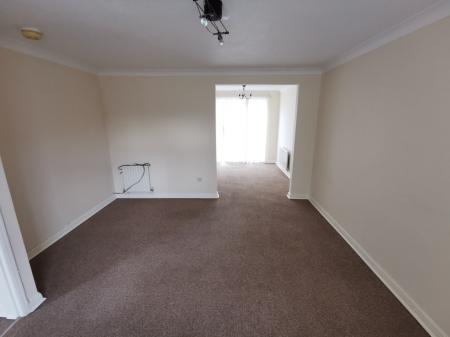 3 bedroom Detached house to let in Marigold Walk, Sleaford, NG34