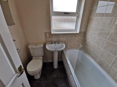 3 bedroom Detached house to let in Marigold Walk, Sleaford, NG34