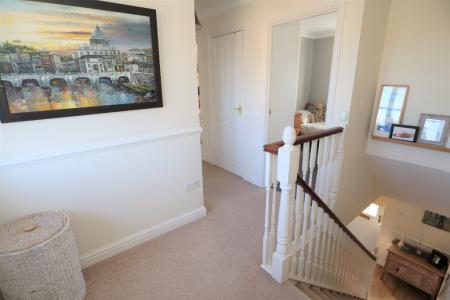 4 bedroom Detached house to let in Bristow Road, Cranwell, NG34