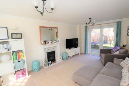 4 bedroom Detached house to let in Bristow Road, Cranwell, NG34