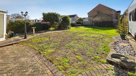 3 bedroom Semi-detached house for sale in Stephens Way, Sleaford, NG34