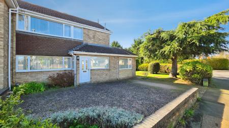 3 bedroom Semi-detached house for sale in Stephens Way, Sleaford, NG34