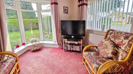 3 bedroom Semi-detached house for sale in Stephens Way, Sleaford, NG34