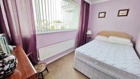 3 bedroom Semi-detached house for sale in Stephens Way, Sleaford, NG34