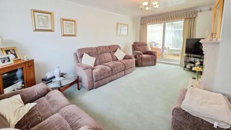 3 bedroom Semi-detached house for sale in Stephens Way, Sleaford, NG34