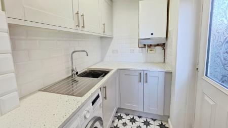 4 bedroom Detached house for sale in Coleridge Gardens, Sleaford, NG34