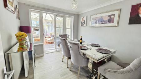 4 bedroom Detached house for sale in Coleridge Gardens, Sleaford, NG34