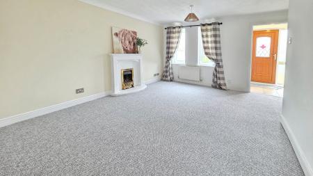 3 bedroom Detached house for sale in Robin Close, Sleaford, NG34