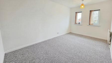 3 bedroom Detached house for sale in Robin Close, Sleaford, NG34