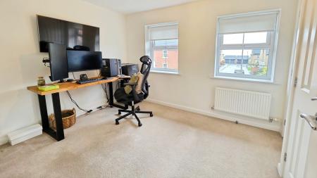 2 bedroom Semi-detached house for sale in Selemba Way, Greylees, NG34