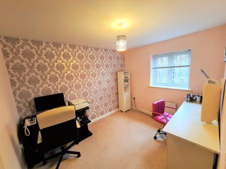 3 bedroom Town house to let in Gleneagles Drive, Greylees, Sleaford, NG34