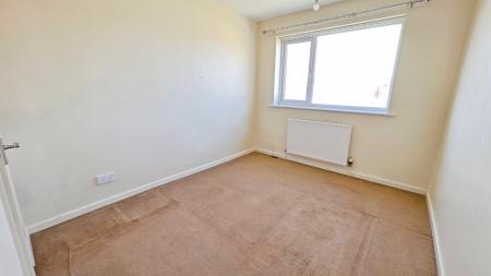 3 bedroom Semi-detached house for sale in Shrubwood Close, Heckington, NG34