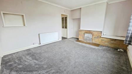 3 bedroom Terraced House for sale in Jubilee Grove, Sleaford, NG34