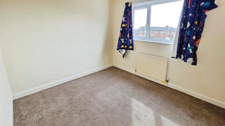 3 bedroom Terraced House for sale in Jubilee Grove, Sleaford, NG34