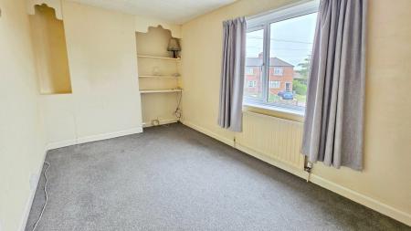 3 bedroom Terraced House for sale in Jubilee Grove, Sleaford, NG34