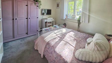 3 bedroom Semi-detached house for sale in Beech Rise, Sleaford, NG34