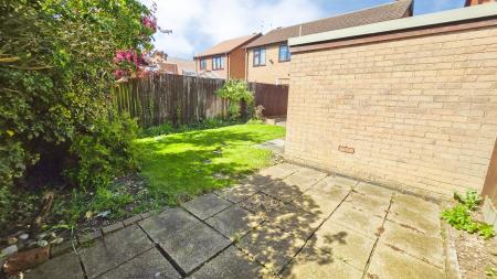 3 bedroom Semi-detached house for sale in Cobham Close, Heckington, NG34