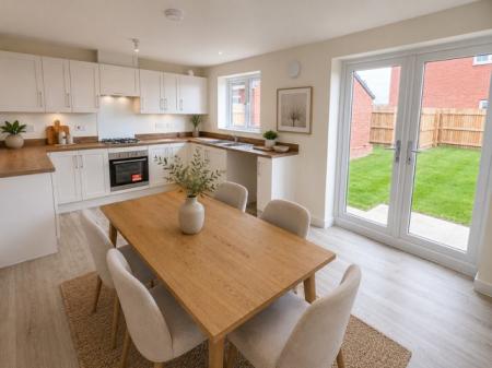 4 bedroom Detached house to let in Nassington Way, Quarrington, NG34